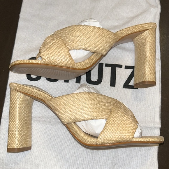 SCHUTZ
Exclusive Palha Fairy High Heels - Picture 6 of 11